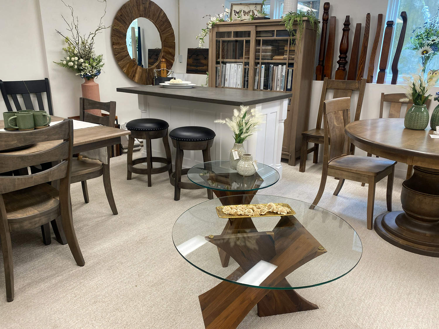 Amish furniture store in Geneva, Illinois